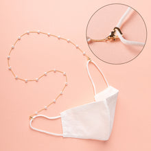 Load image into Gallery viewer, Pearl Hearts Mask Chain Holder with Heart Clips
