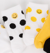 Load image into Gallery viewer, Cute Smiley Face Socks, Fashion Crew Socks for Womens
