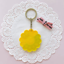 Load image into Gallery viewer, Rainbow Flower Keychain
